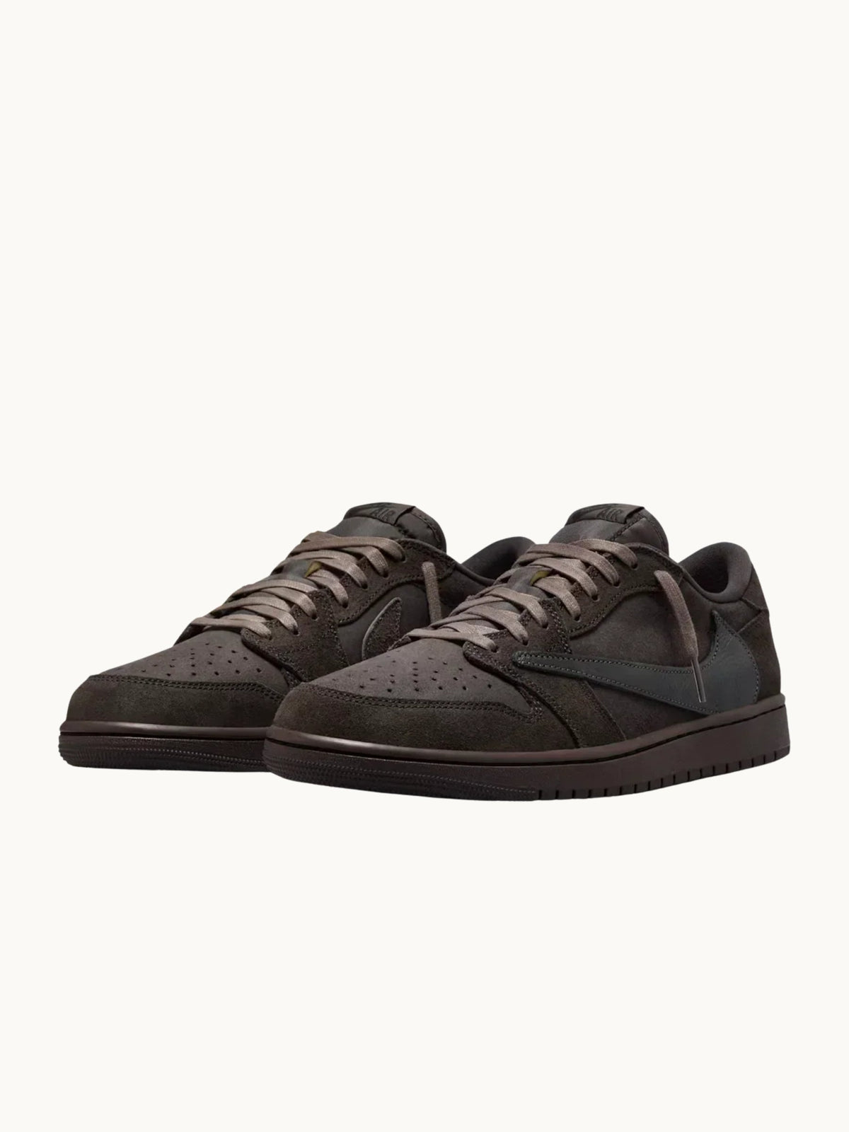VELVET BROWN SNEAKERS